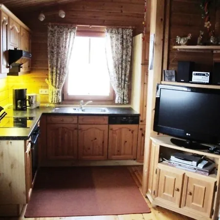 別荘 Ferienhaus Nr 3, Typ B, Feriendorf Jaegerpark, Bayerischer Wald
